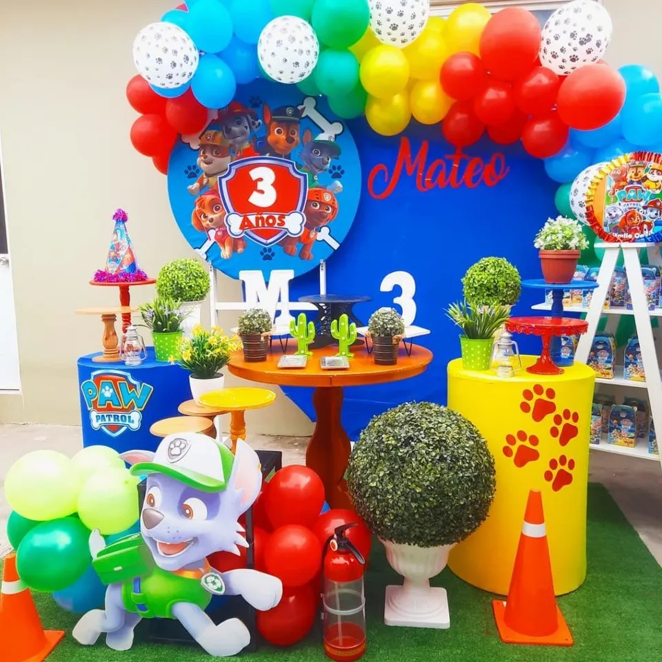 13. Spiderman Party — photo inspiration