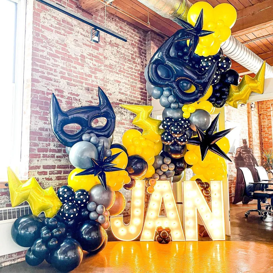 18. Batman Party — photo inspiration