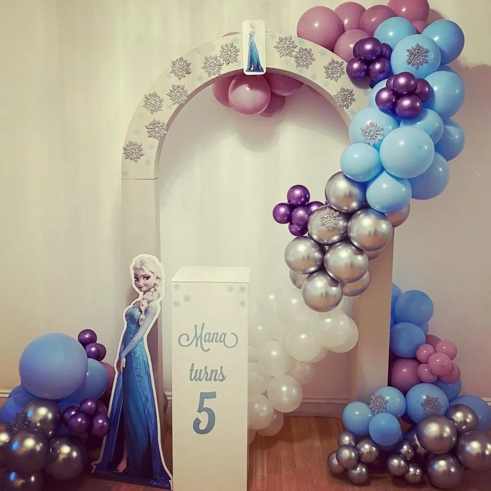 7. Frozen Party — photo inspiration