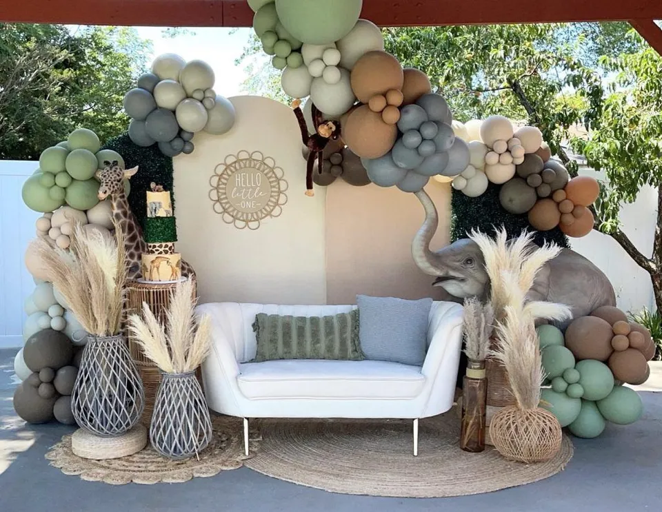 2. Safari Baby Shower Decor — photo inspiration