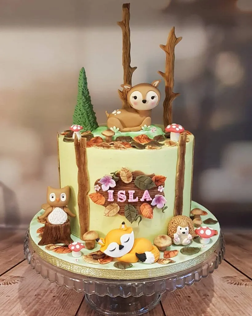13. Woodland Cake — photo inspiration