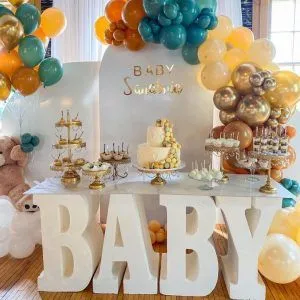 20. Baby Shower Cake — photo inspiration