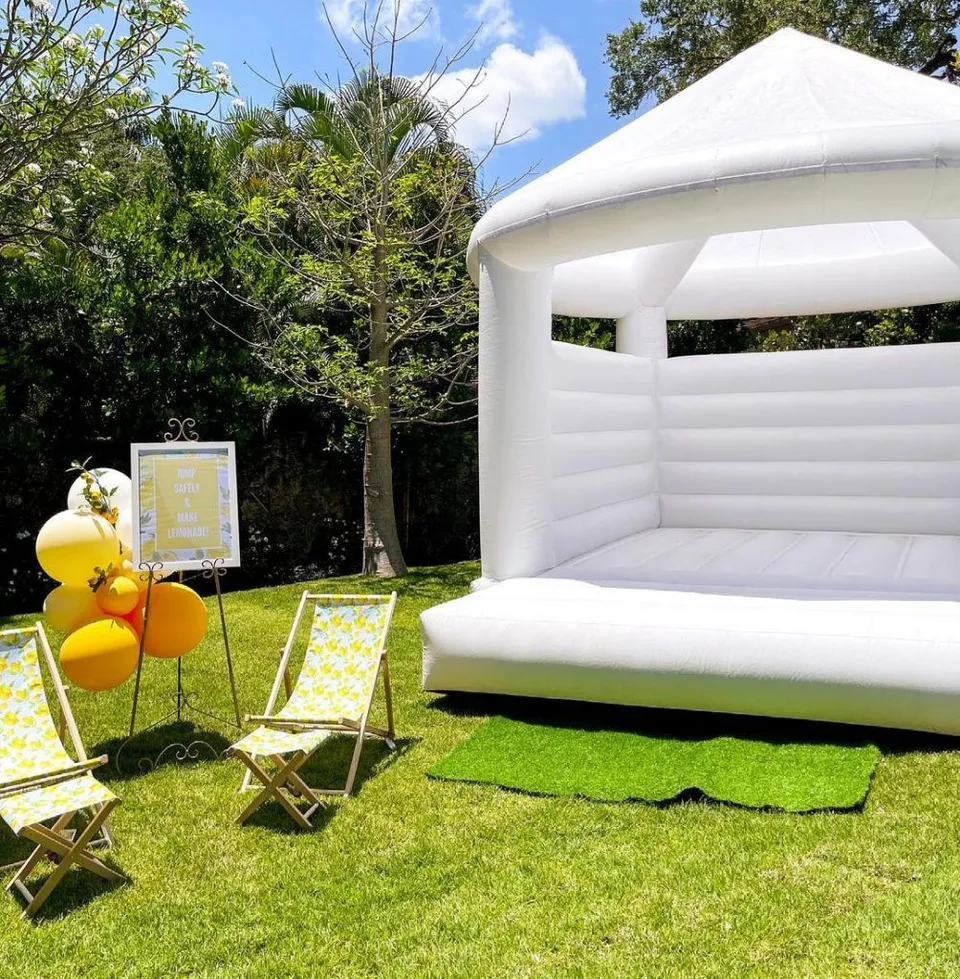 8.White Bounce House — photo inspiration