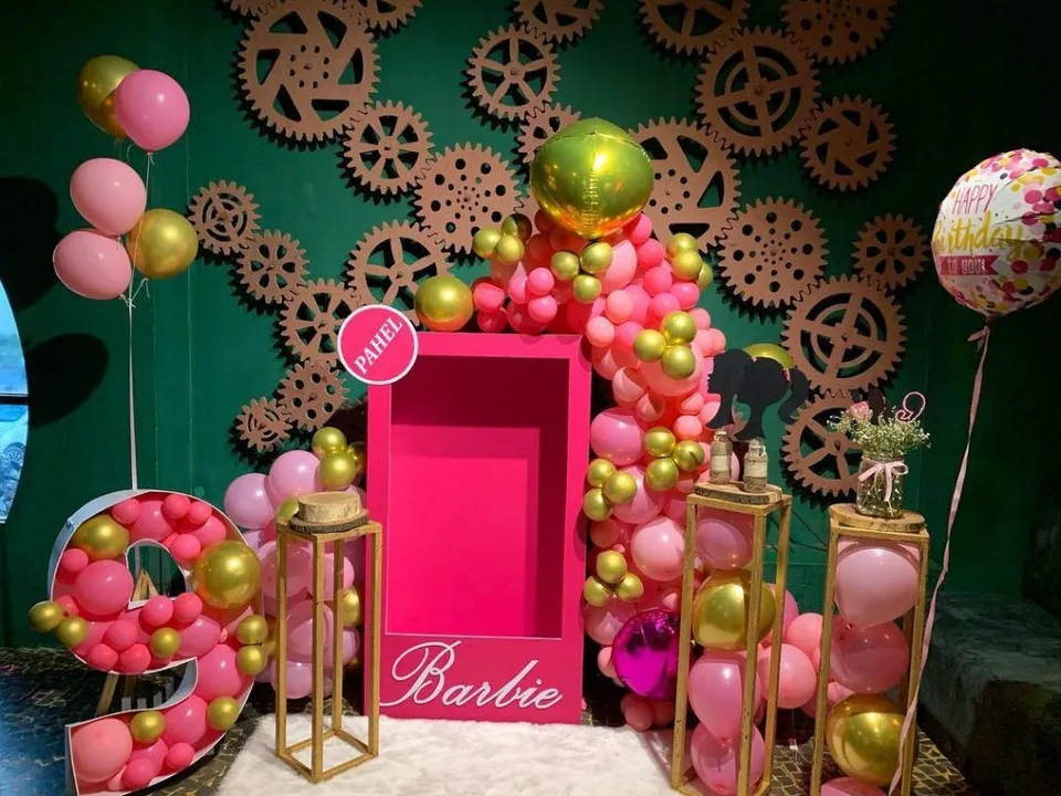 1. Barbie Party — photo inspiration