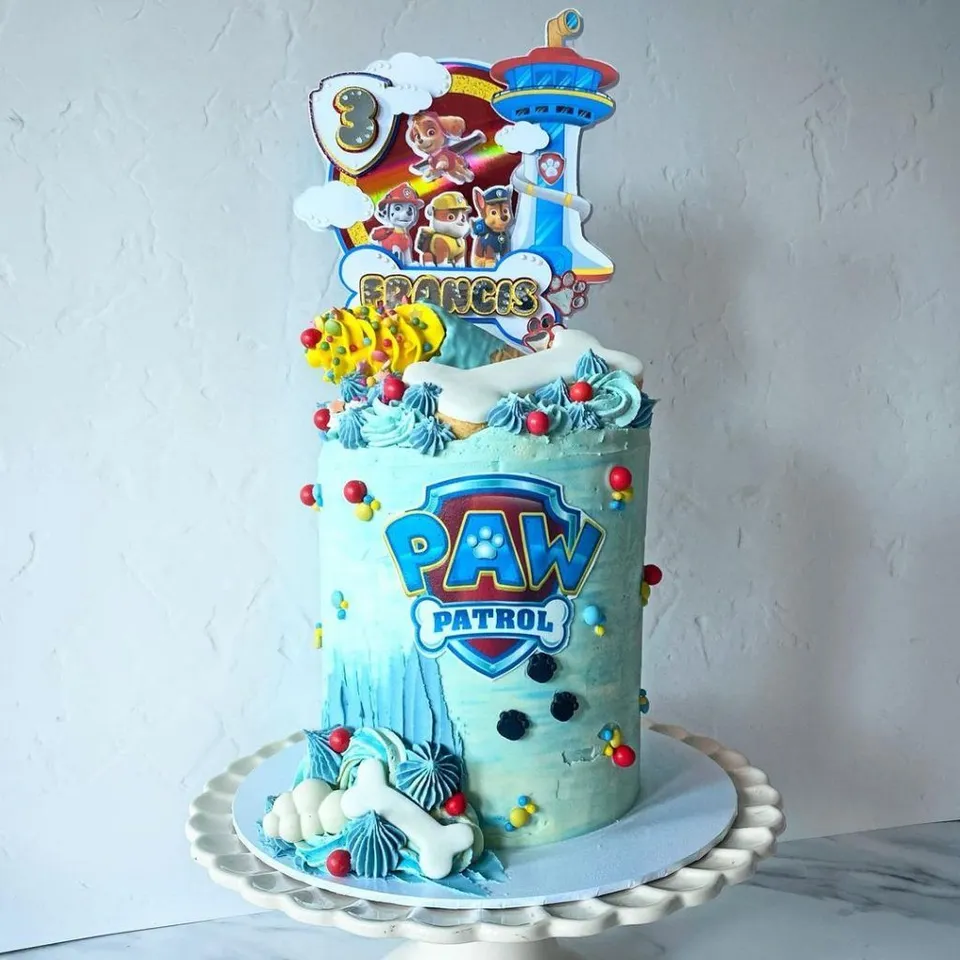 15. Elegant Cake — photo inspiration