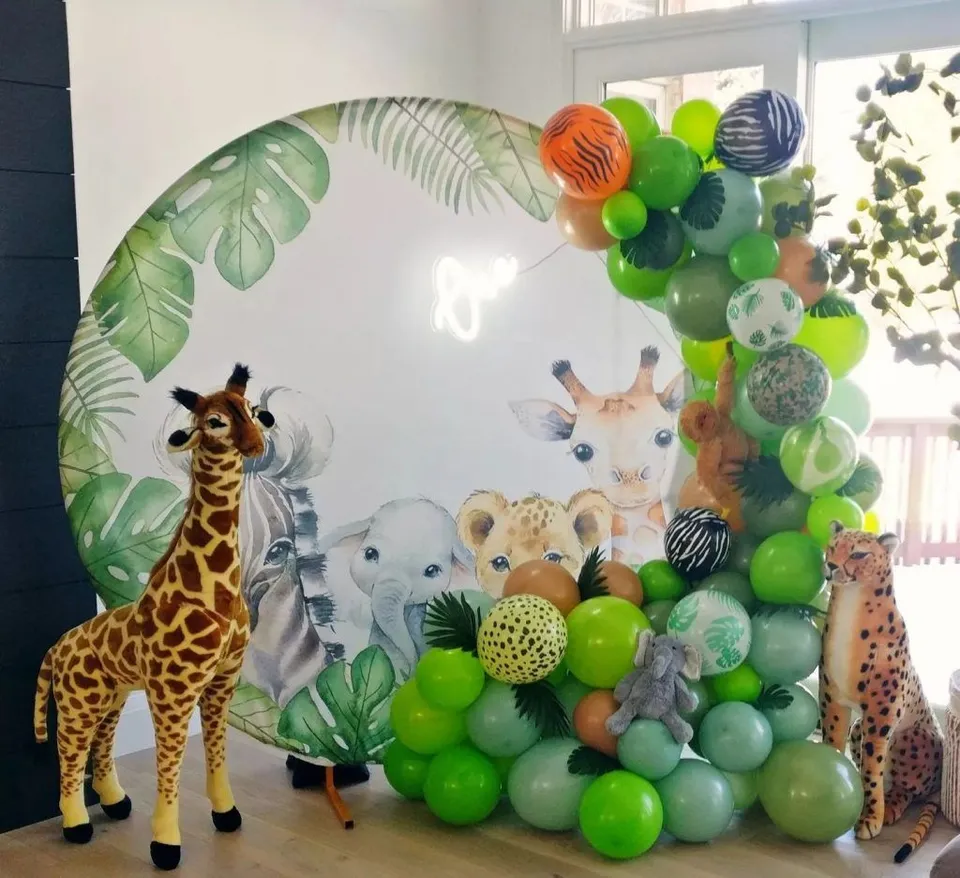 14. Safari Baby Shower Games — photo inspiration