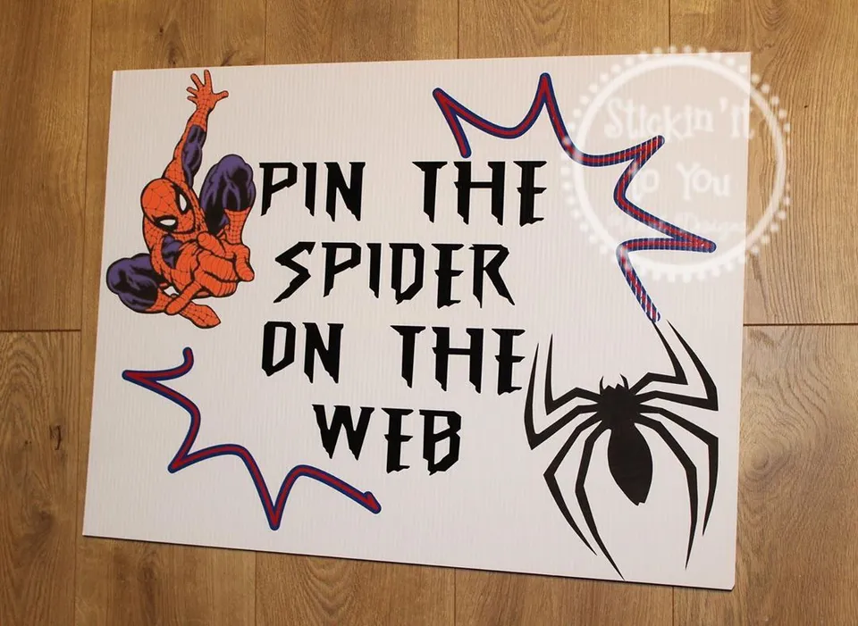4-  Surprise guests with Spiderman stickers! — photo inspiration