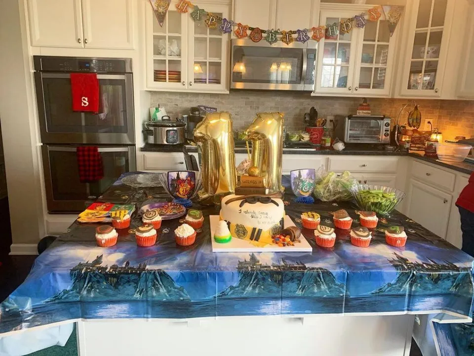 17. Home Party — photo inspiration