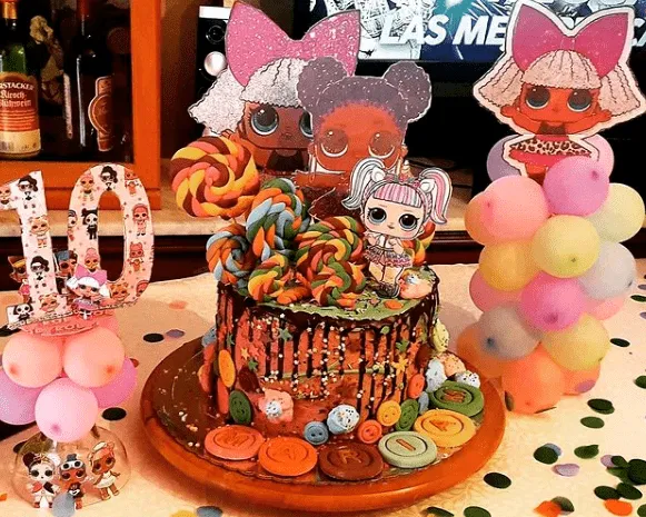 9. Baby Doll Cake Topper — photo inspiration