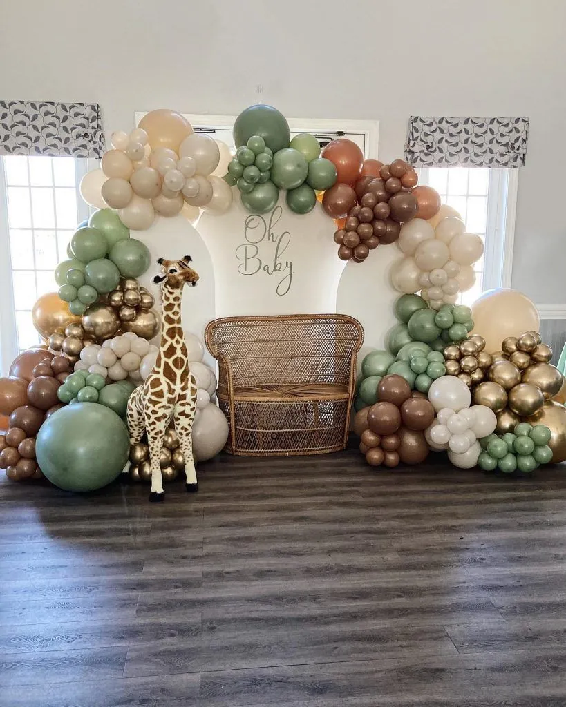 8. Safari Baby Shower Balloons — photo inspiration