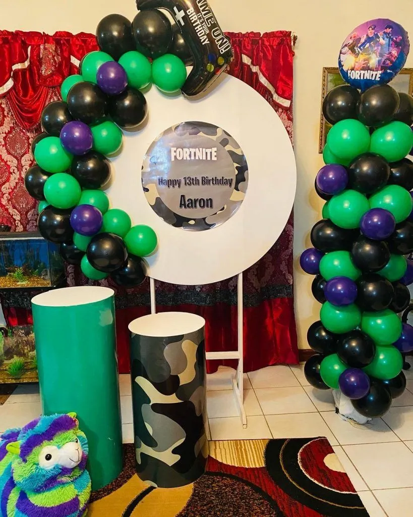 13. Fortnite Party — photo inspiration