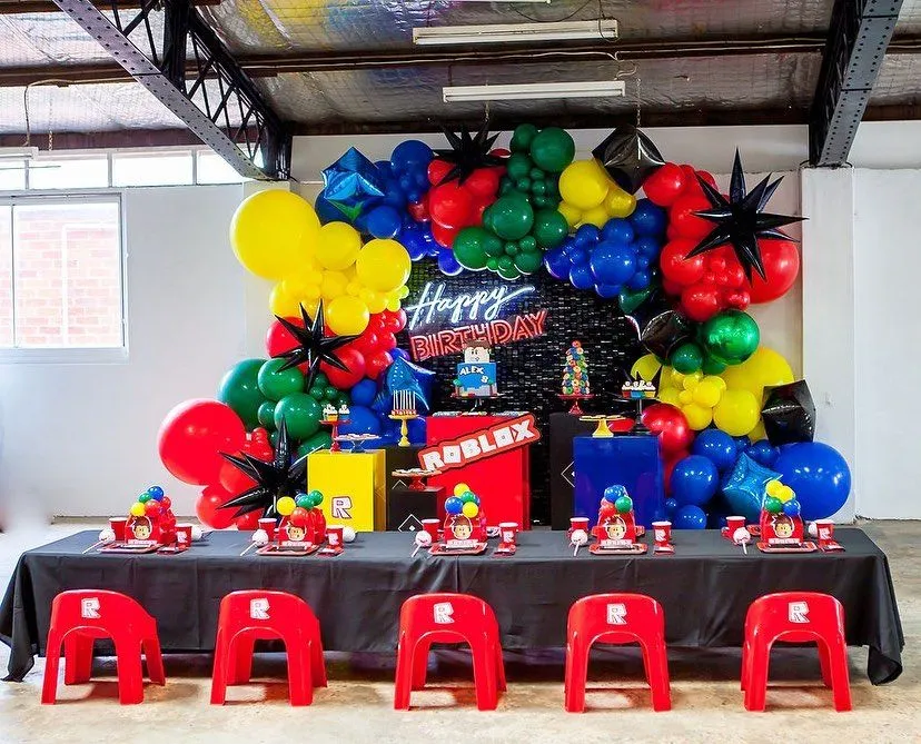 14. Roblox Team — photo inspiration
