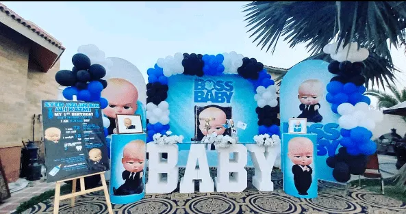 7. Baby Boss Stand — photo inspiration
