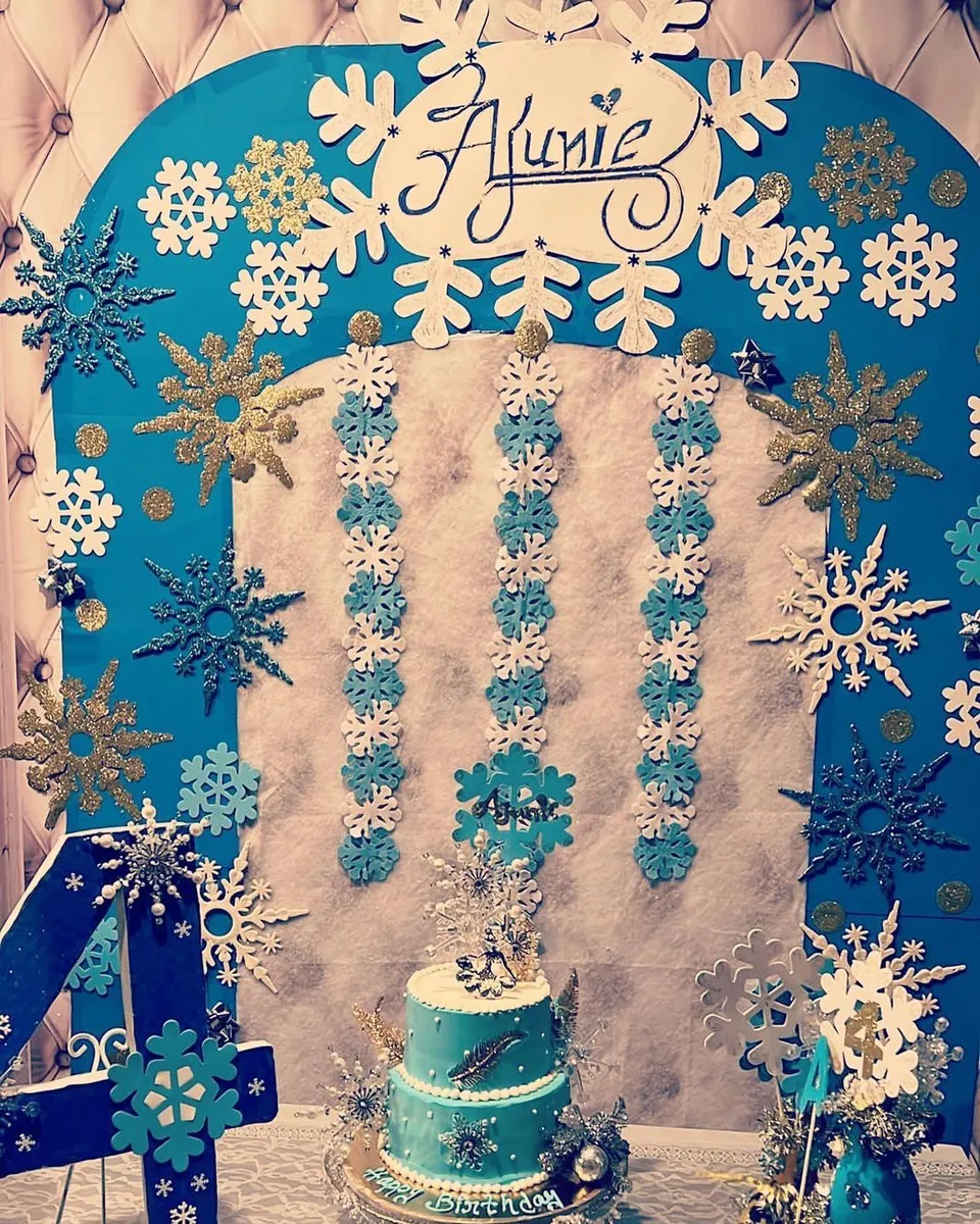 7. Frozen Party — photo inspiration