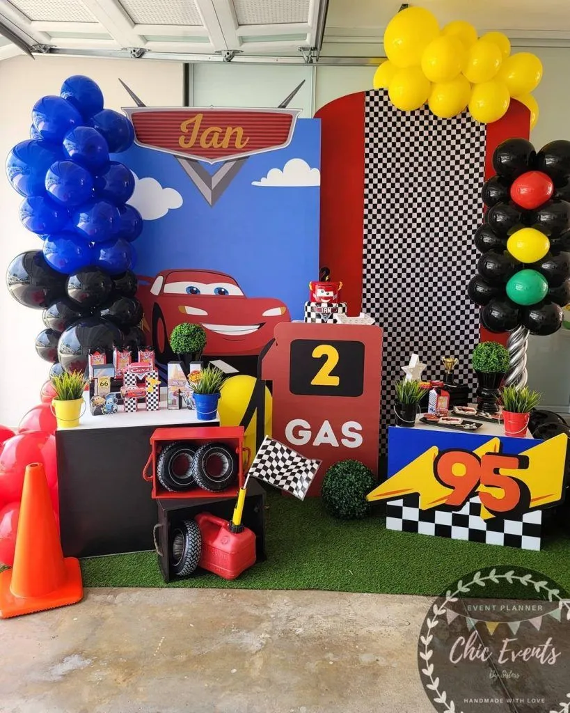 13. Cars Party — photo inspiration