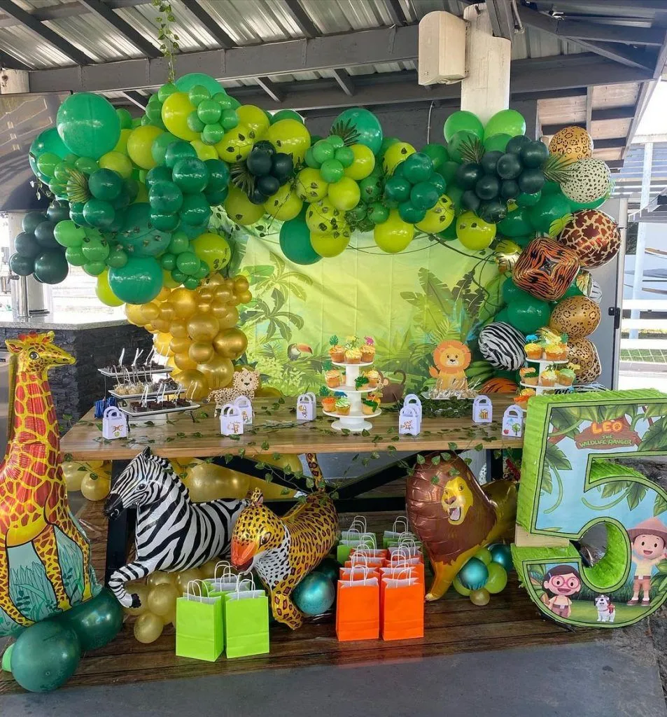 11. Leo The Wildlife Ranger Party — photo inspiration