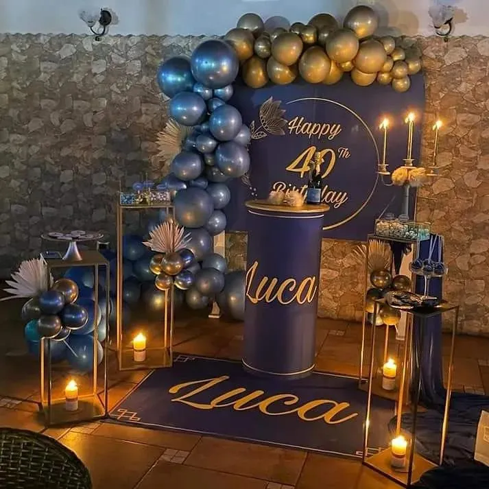 10. Golden Birthday Party — photo inspiration