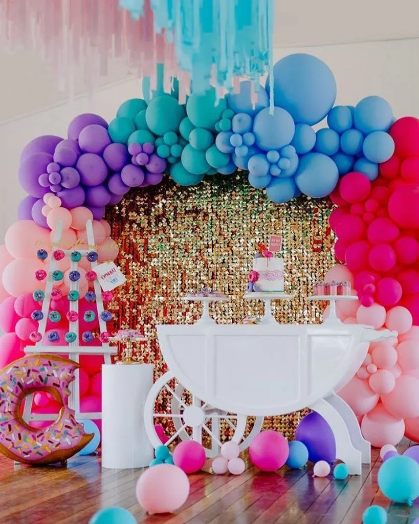 19. Donut Cake — photo inspiration
