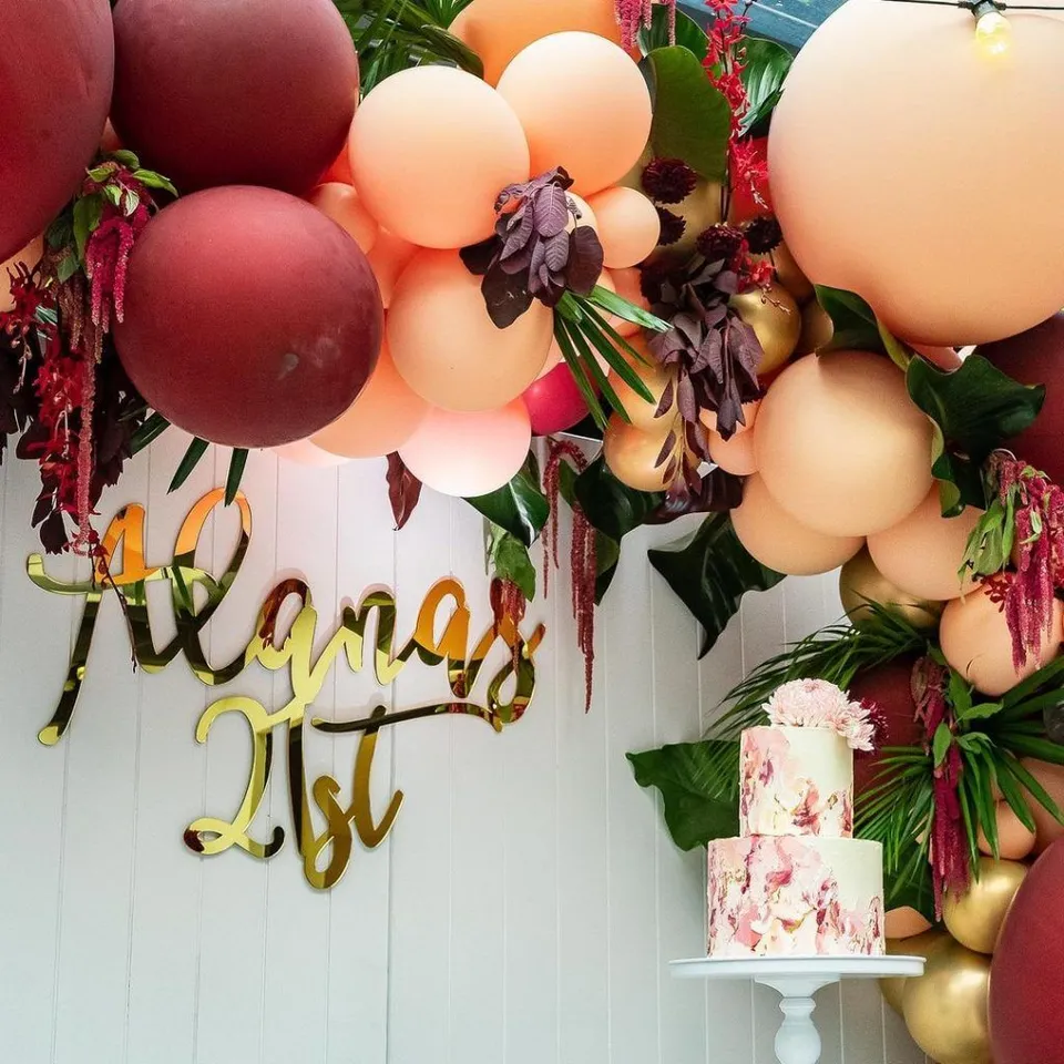 4. Floral Theme — photo inspiration