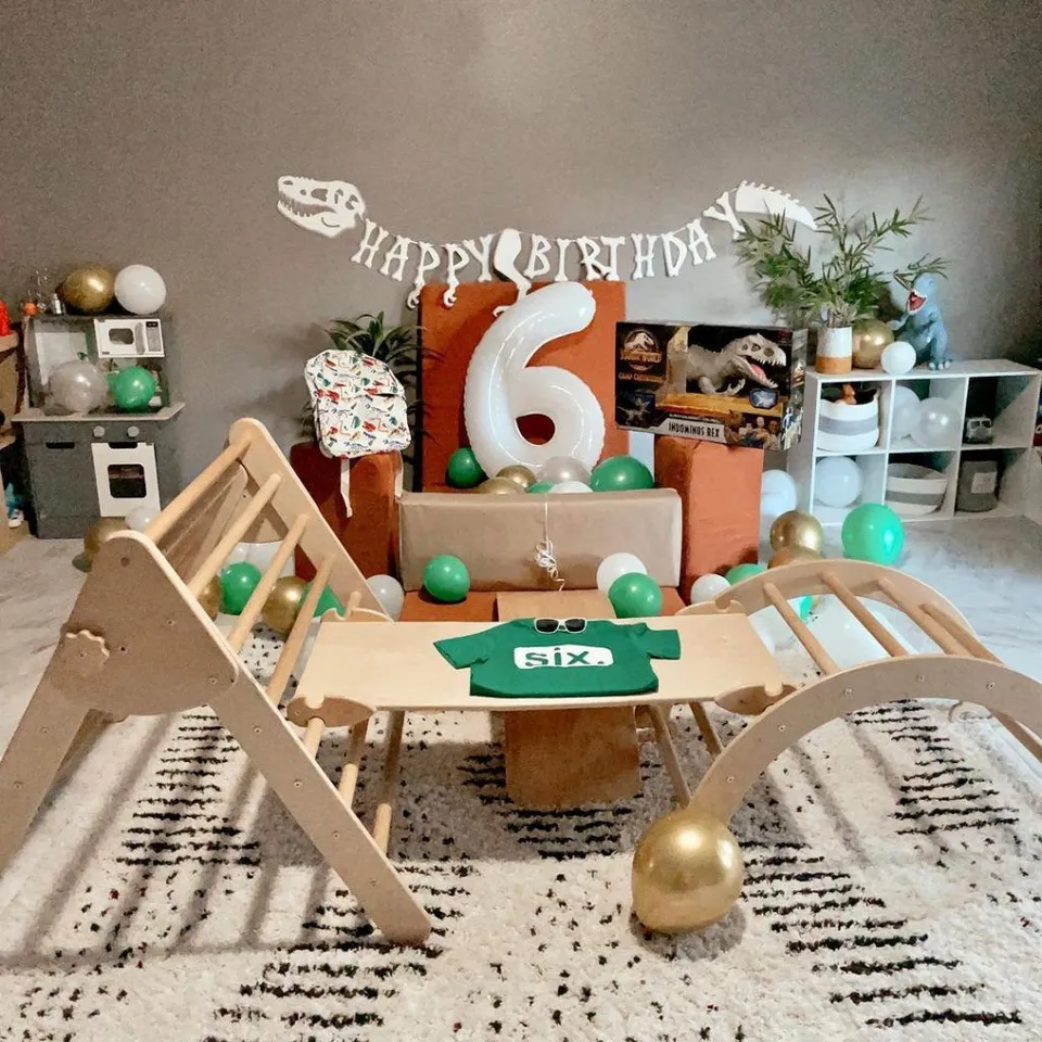 19. Dinosaur Party — photo inspiration