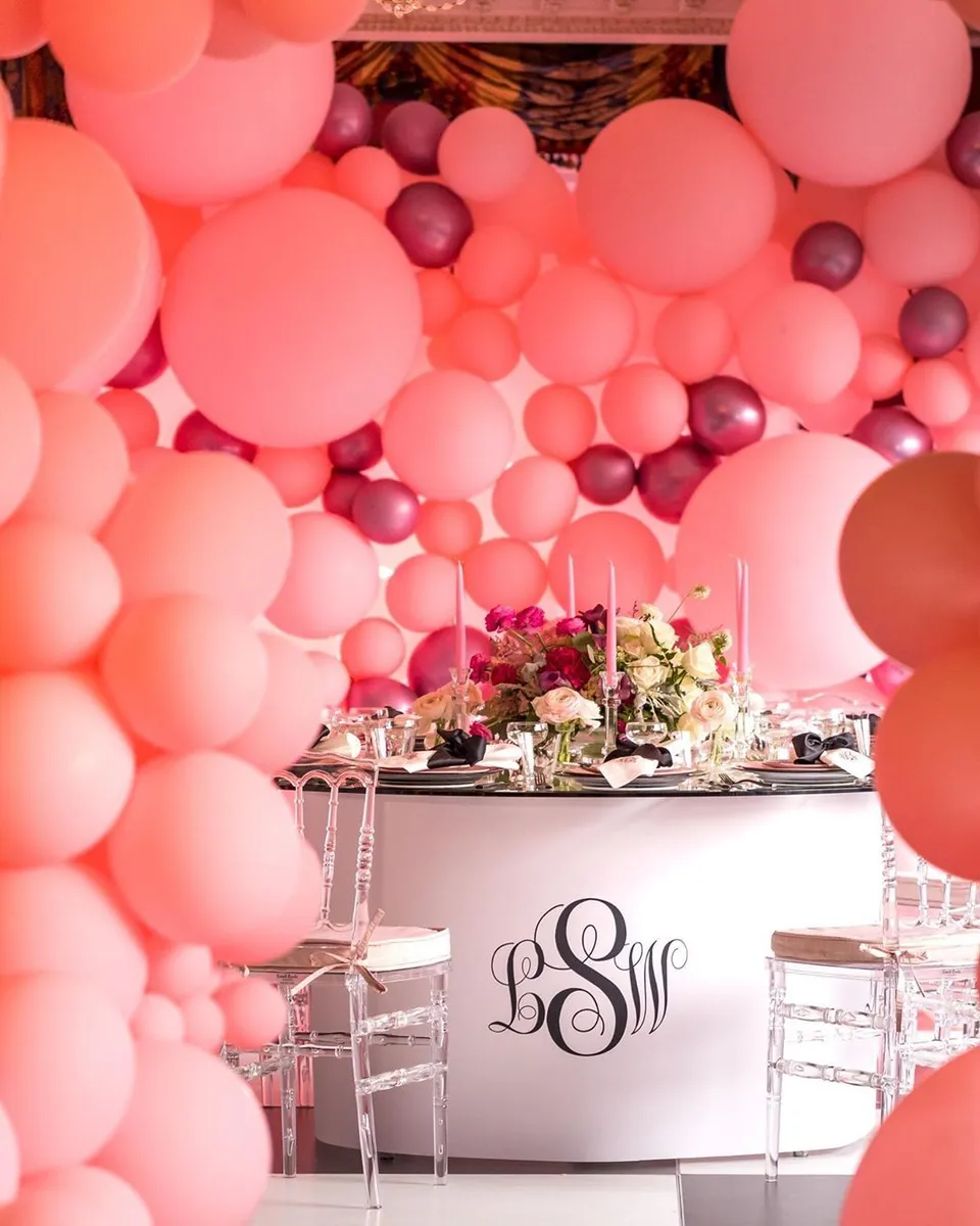13- Victoria Secret Theme — photo inspiration