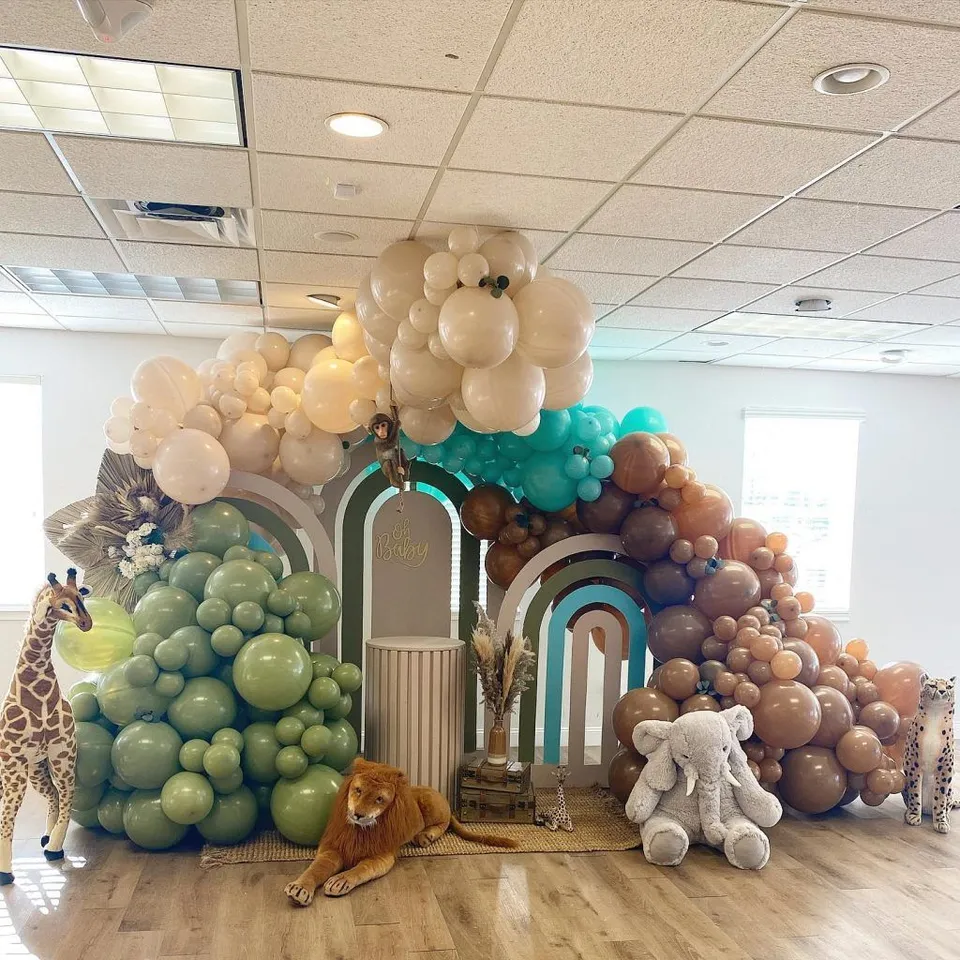 12. Safari Baby Shower Decorations — photo inspiration