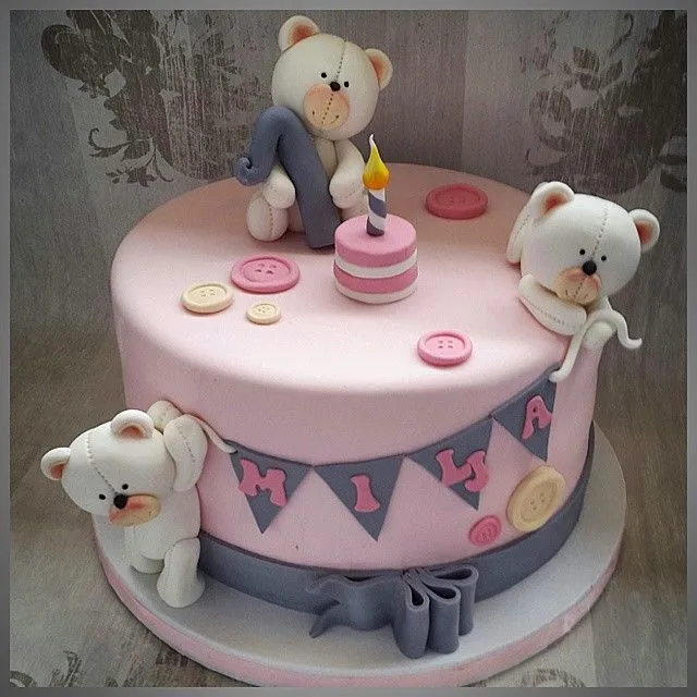1st Baby Girl Birthday Party Cakes — inspiration 28