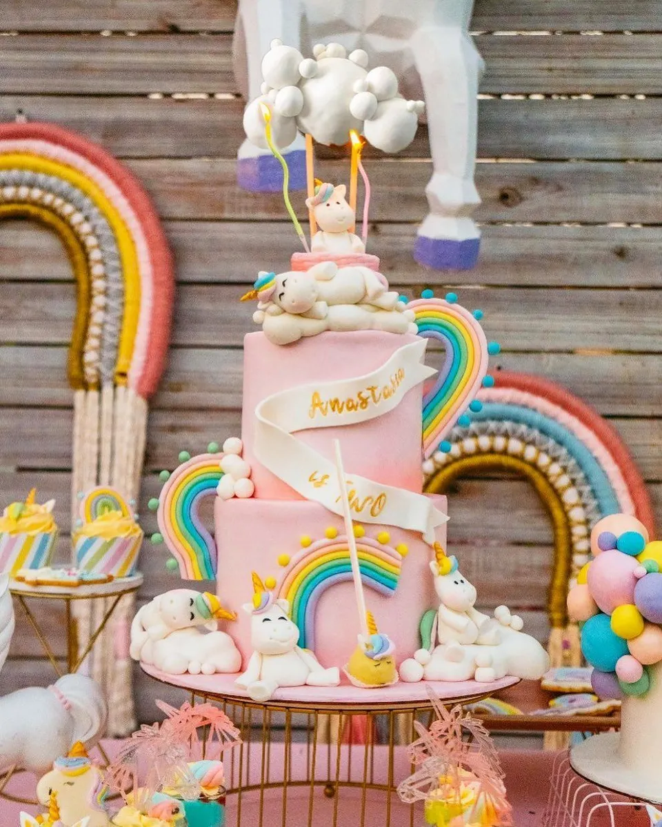 Baby Girl 1st Birthday Themes — photo inspiration