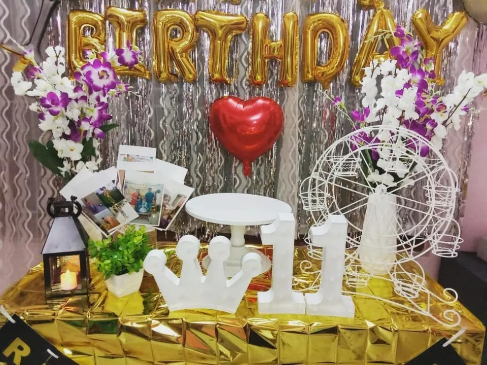 5. Golden Party — photo inspiration