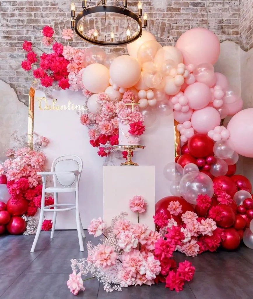 12. Elegant Pink Party — photo inspiration