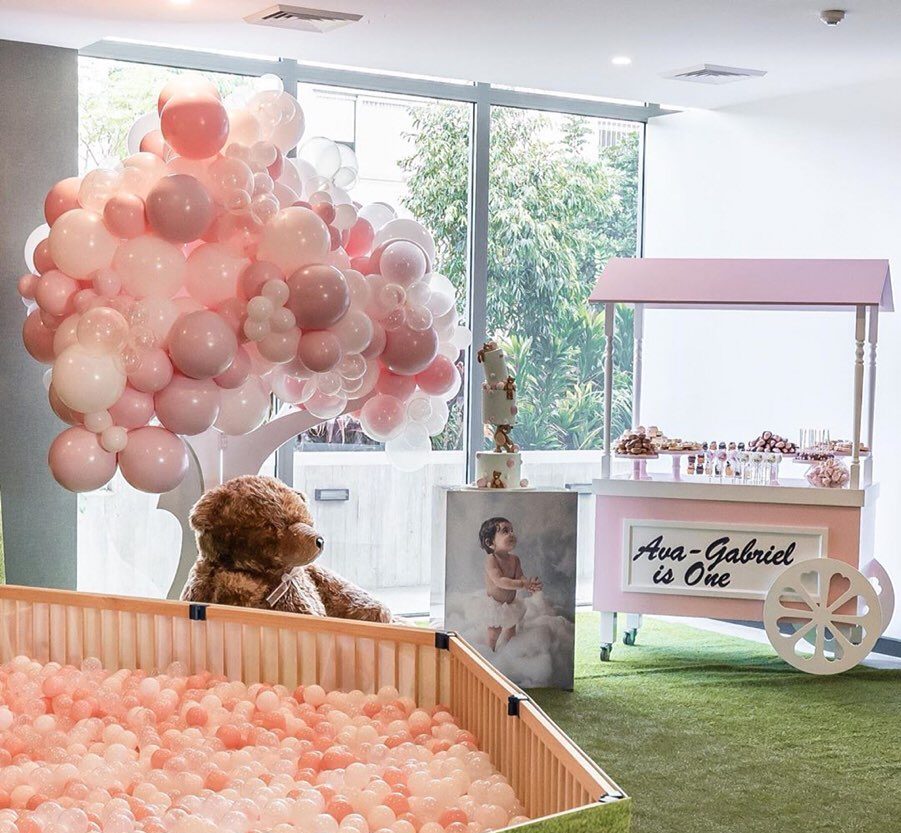 baby girl 1st birthday themes 1st birthday party themes for baby girl