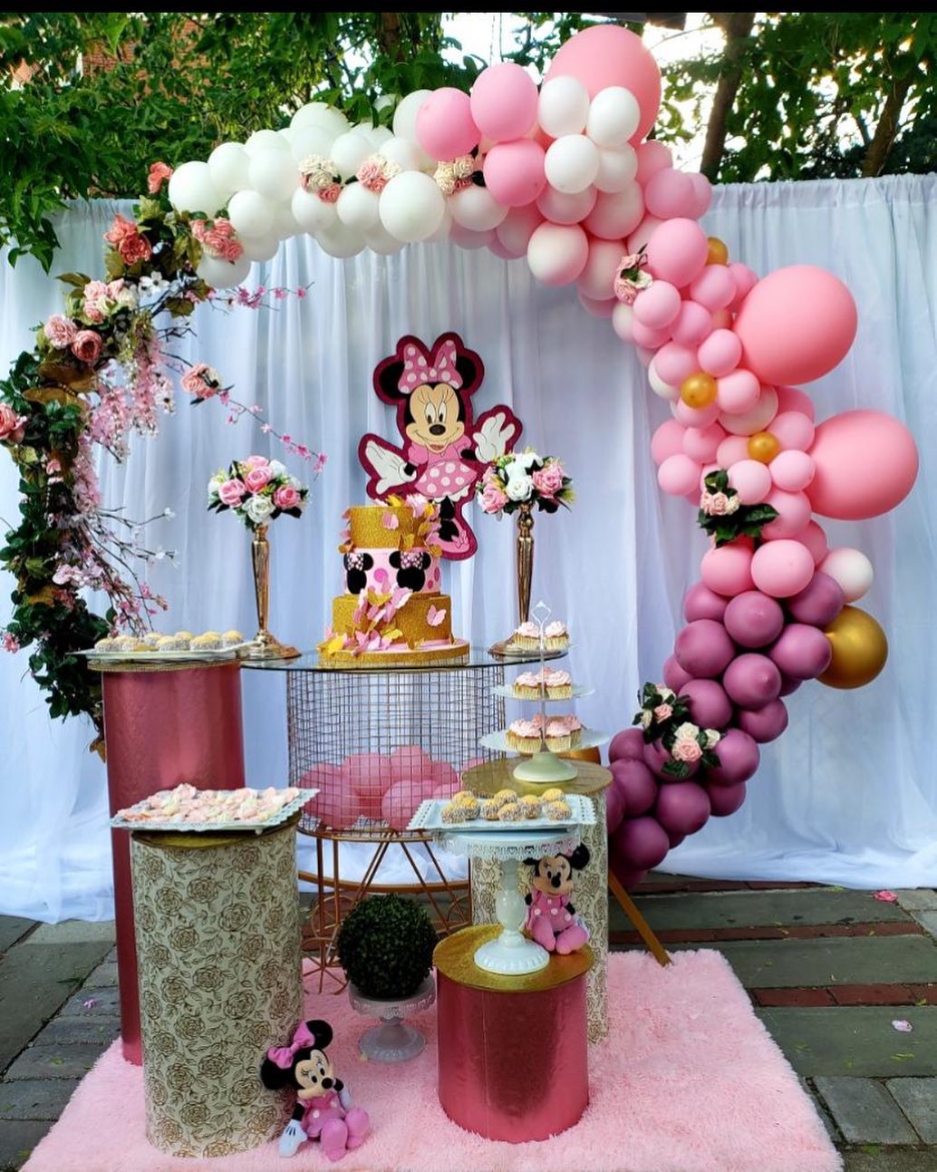 Best Baby Girl 1st Birthday Themes  2022