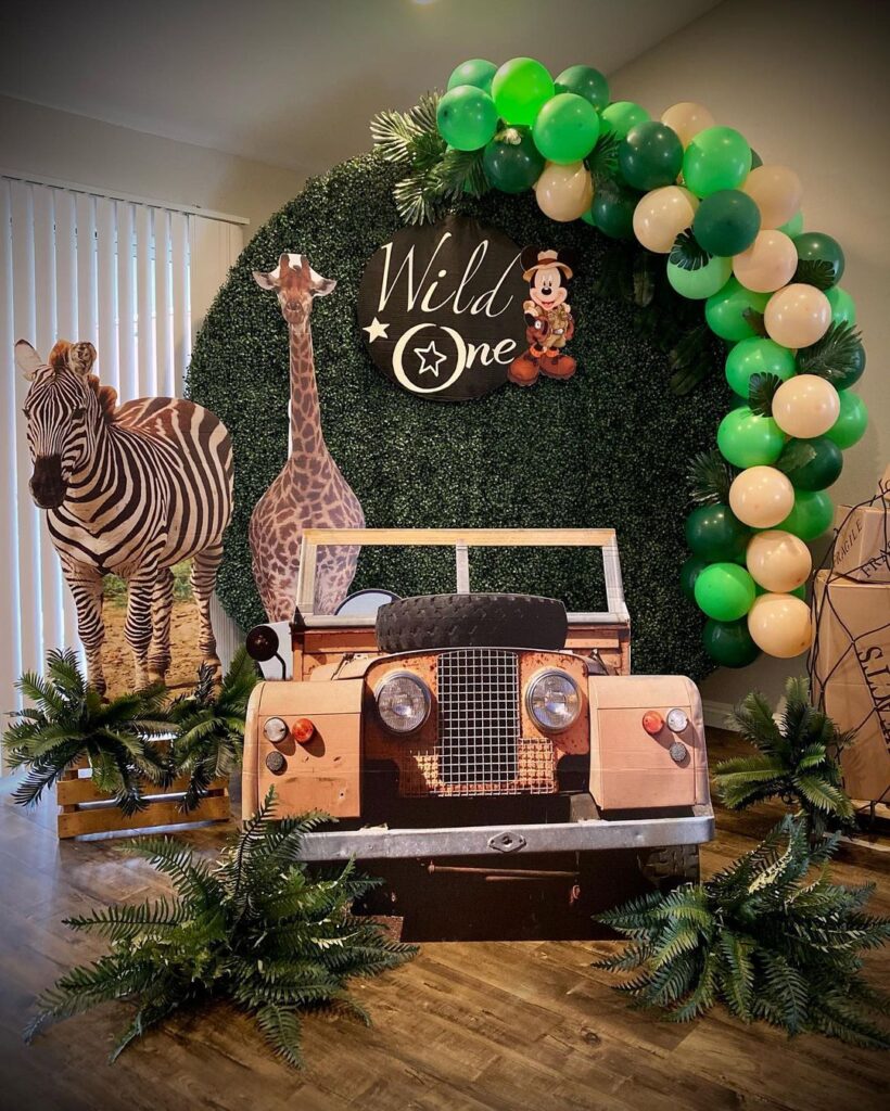 safari jungle birthday party ideas