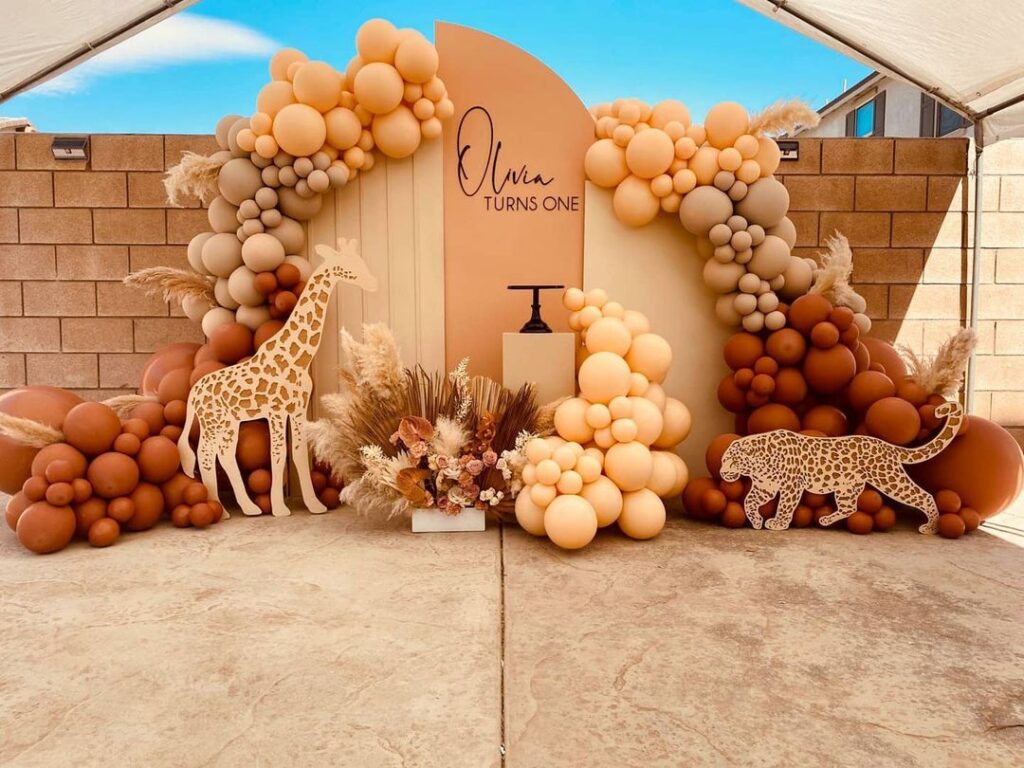 safari jungle birthday party ideas