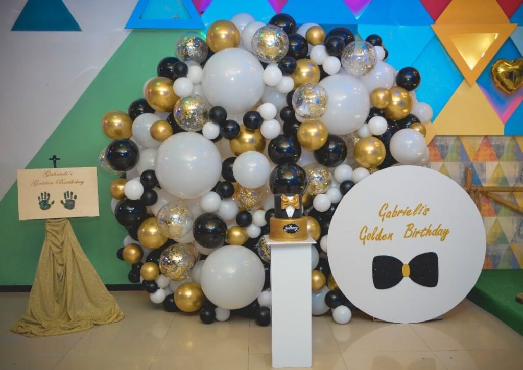 gold birthday party ideas