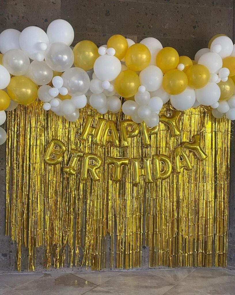 gold birthday party ideas