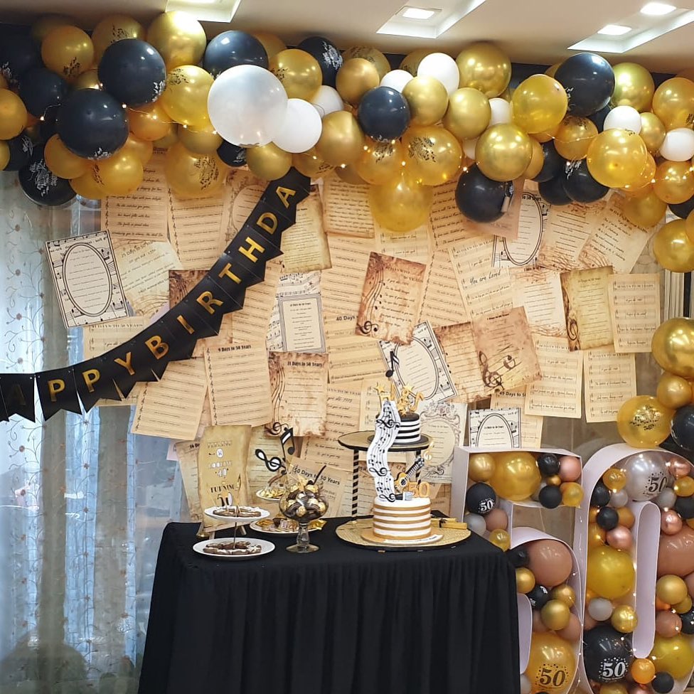 gold birthday party ideas