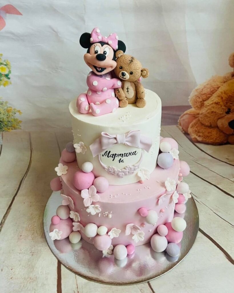 minnie mouse birthday cake