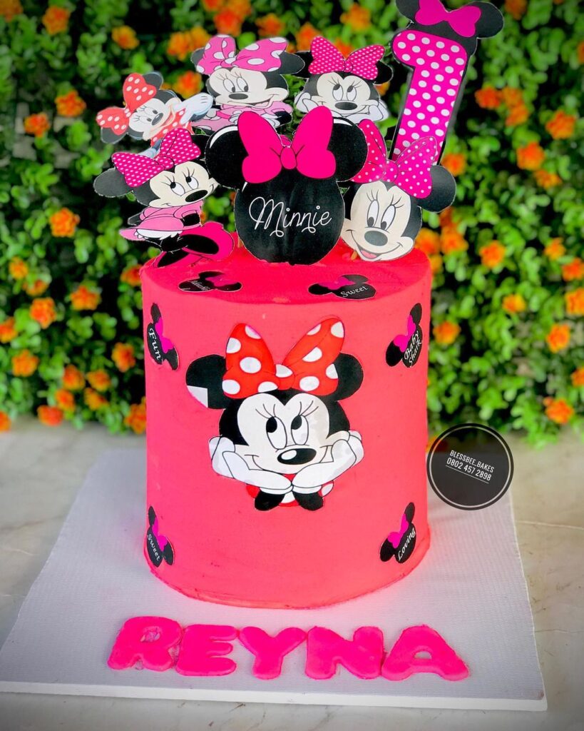 minnie mouse birthday cake