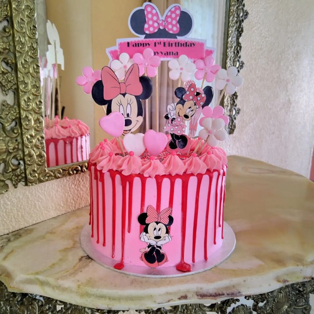 minnie mouse birthday cake